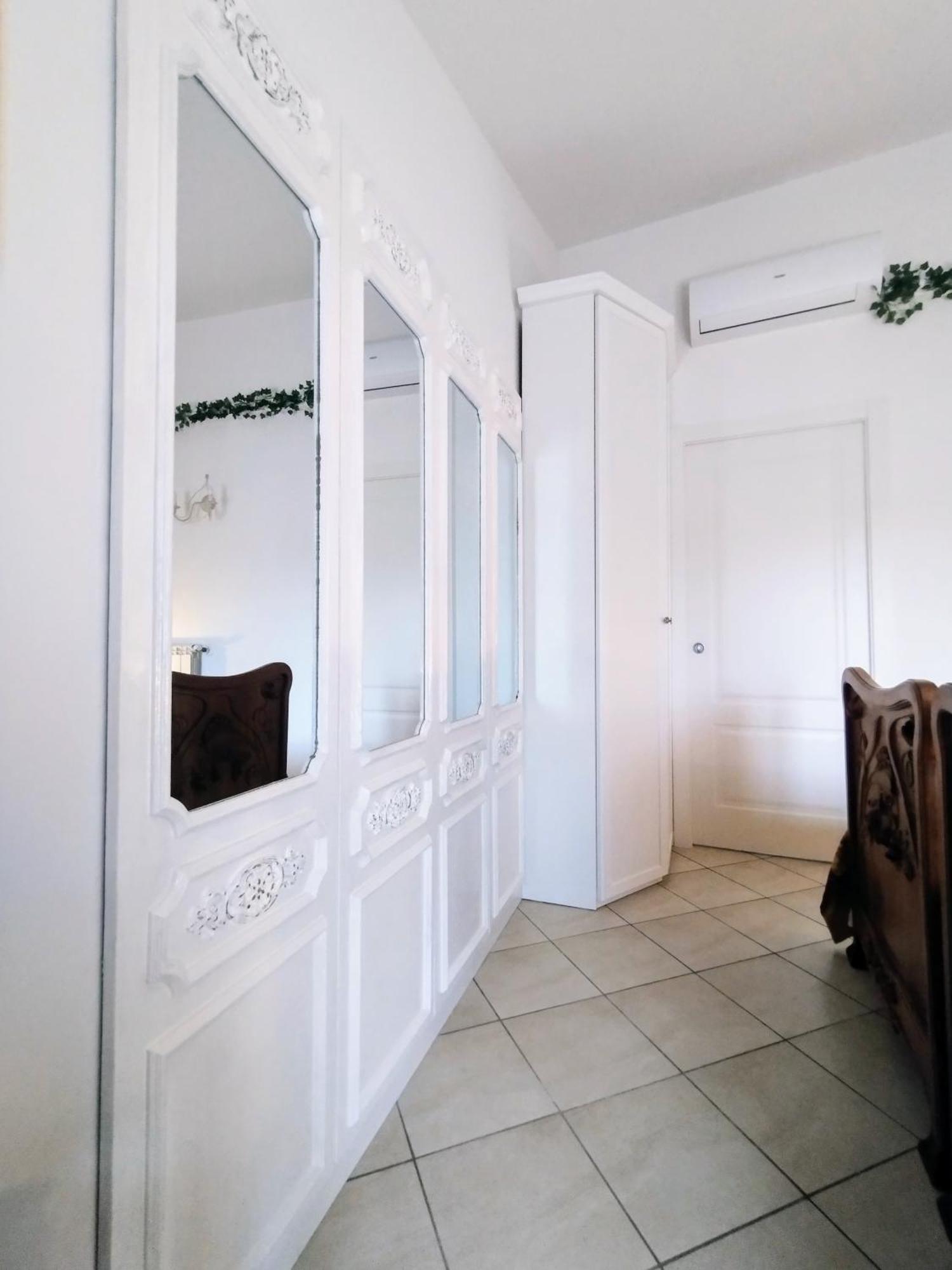 Ferienwohnung Mansarda Di Masha Villongo SantʼAlessandro Exterior foto